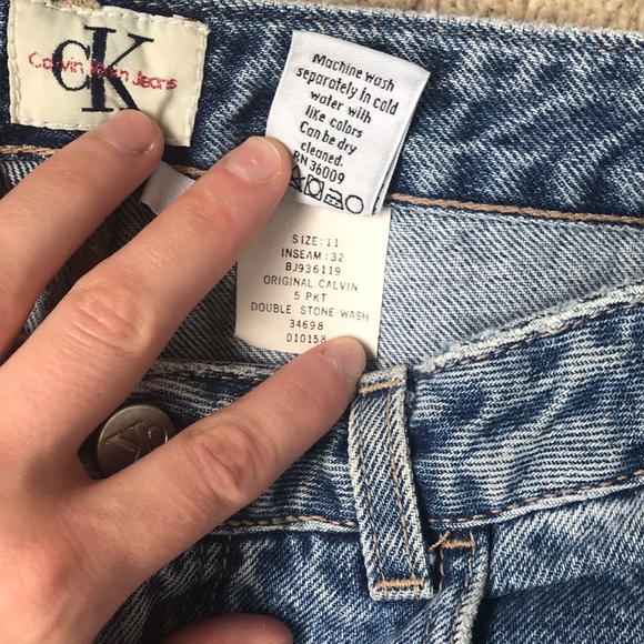 VINTAGE CALVIN KLEIN JEANS SIZE 11 - Picture 3 of 5